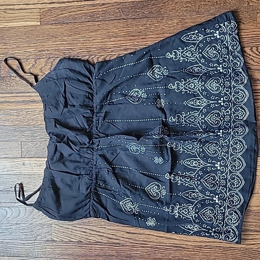 Spaghetti strap black tank with metallic design